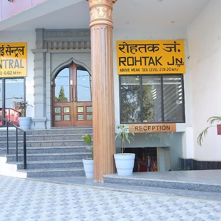 Inter Urban Rohtak Exterior foto